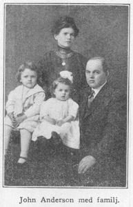 Anderson, John med familj