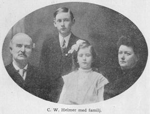 Helmer, C. W. med familj